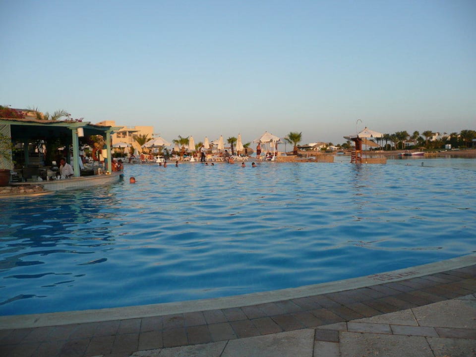 Lagoon Pool Mövenpick Resort & Spa El Gouna