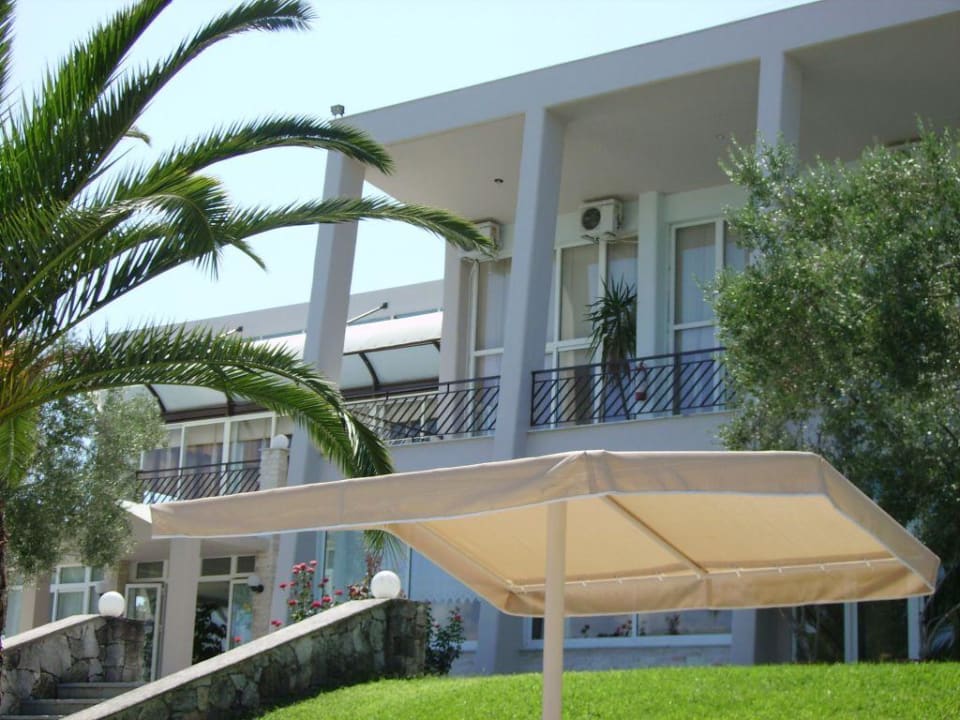 Haupthaus Iris Hotel