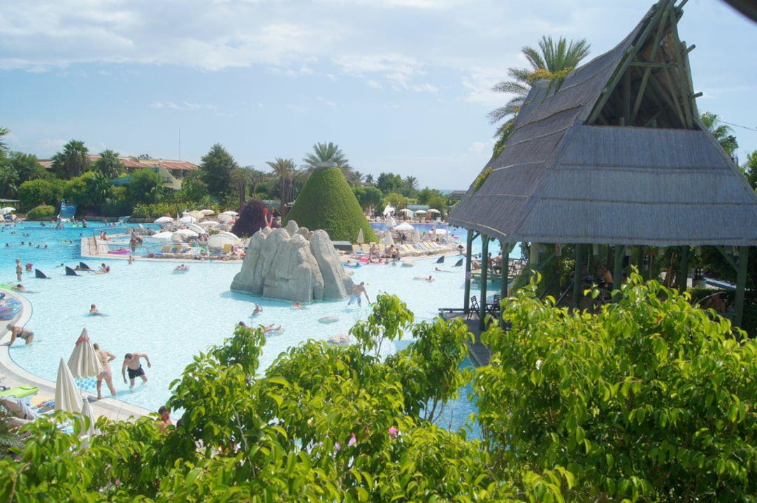 Basen AQI Pegasos World