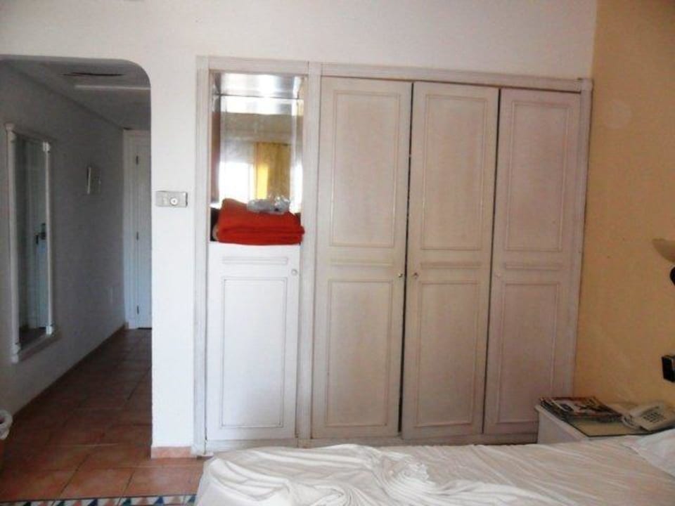 Die Schränke Hotel Marhaba Club