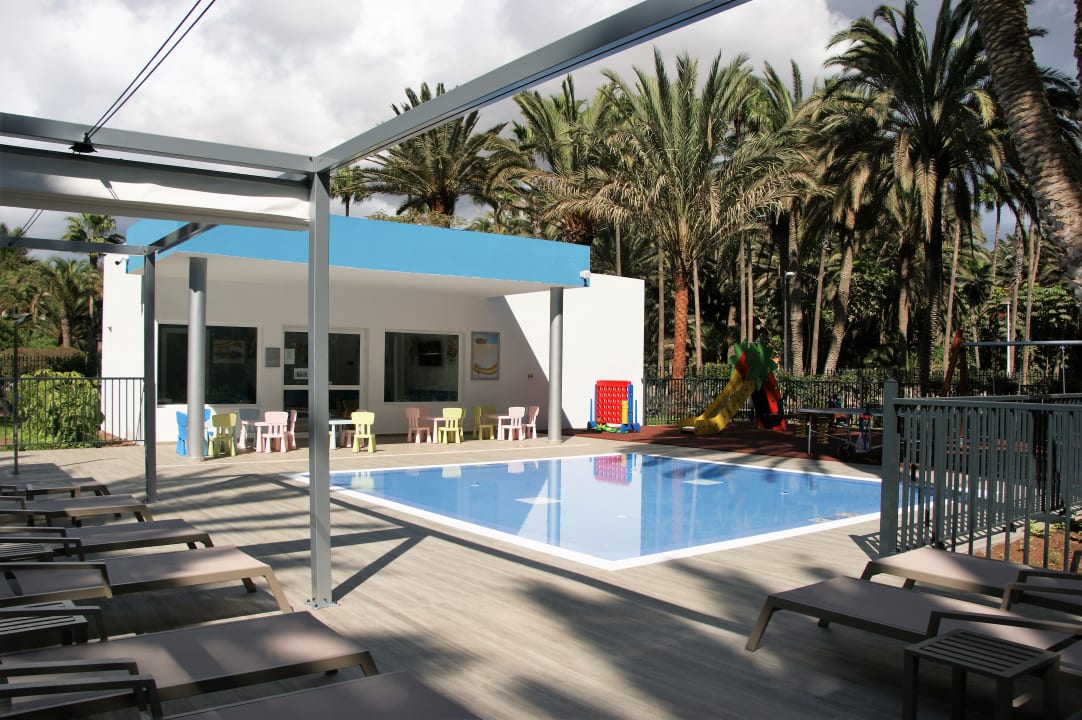 Pool Hotel Riu Palace Oasis