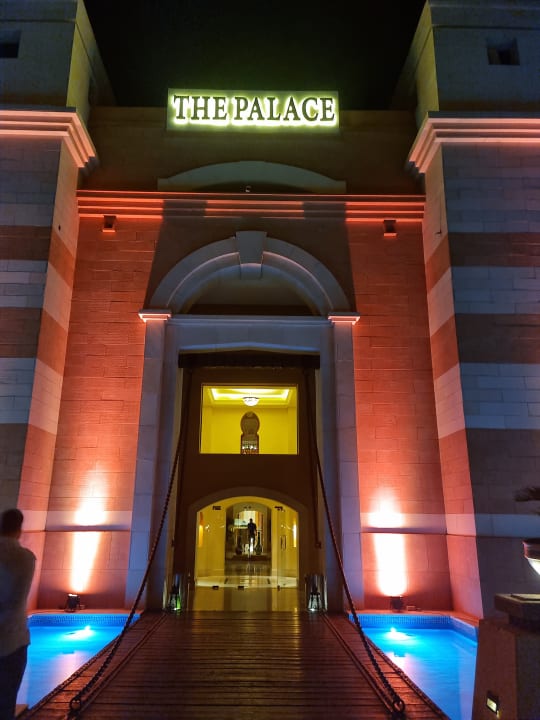 Außenansicht Pickalbatros Palace Hotel-Port Ghalib