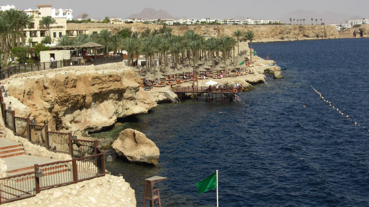 Strand mit Hausriff The Grand Hotel Sharm El Sheikh