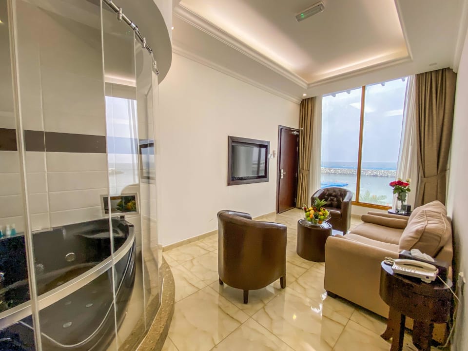 Zimmer Mirage Bab Al Bahr Beach Resort