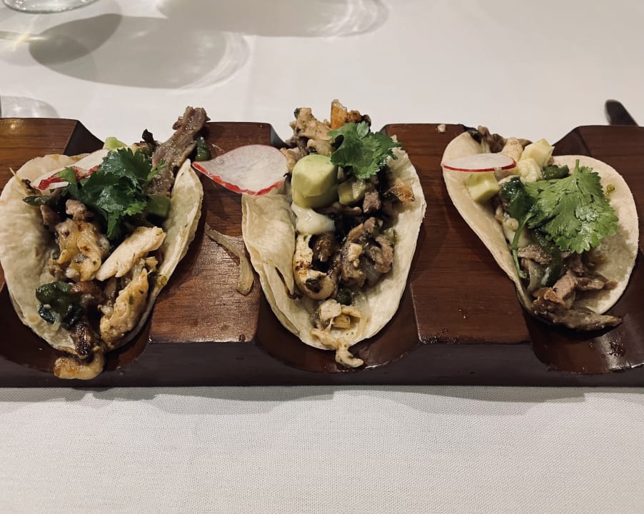 Gastro Akumal Bay Beach & Wellness Resort