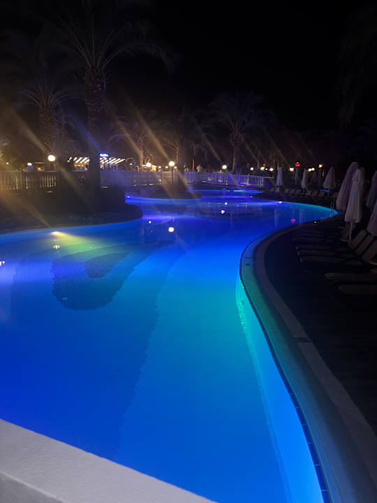 Pool Royal Wings Hotel