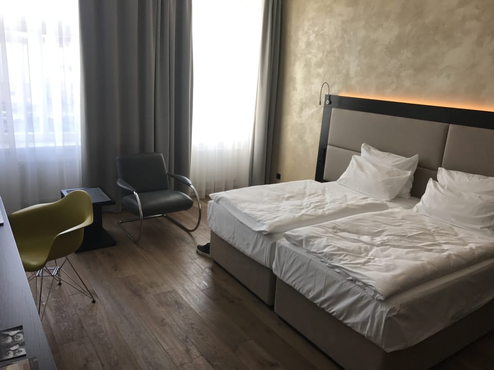 Zimmer Theresian Hotel & Spa