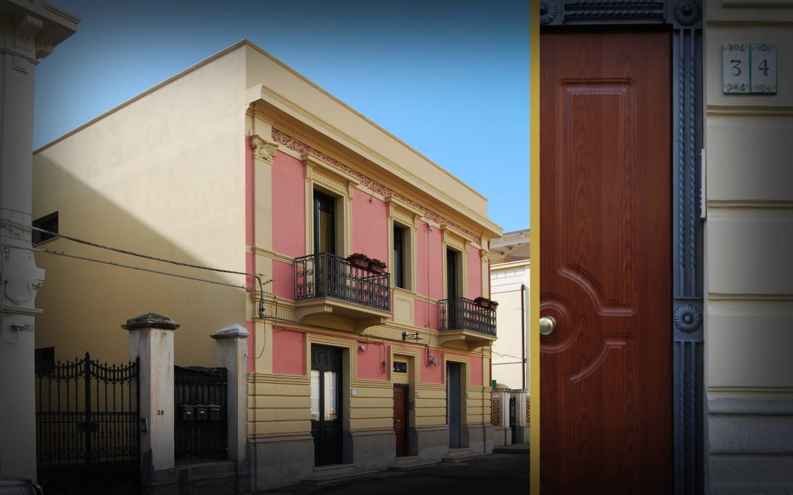 Villa Lavinia - RC - vista esterna Villa Lavinia