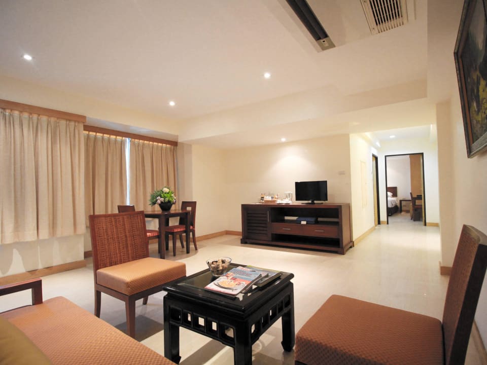 Cabana Suite Hotel Tropicana Pattaya