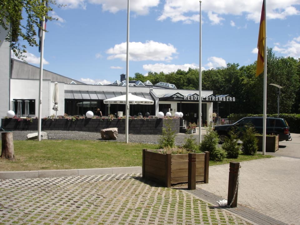 Aussenansicht Resort Stromberg