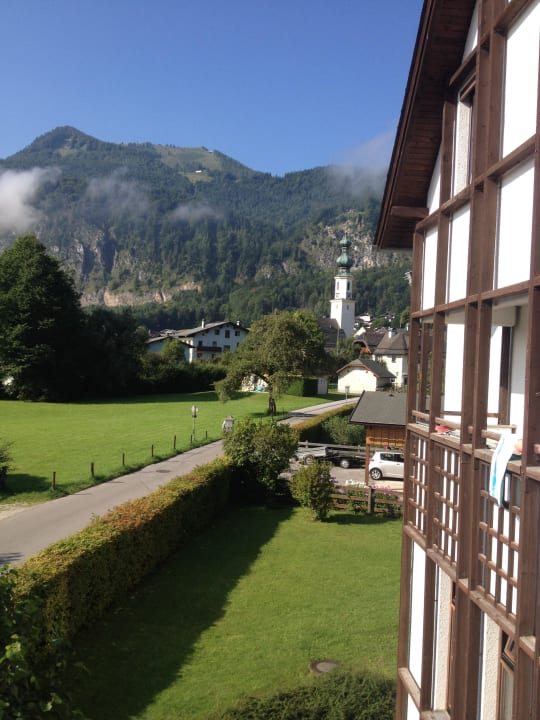 Blick auf St. Gilgen Jugendgästehaus/Youth Hostel St. Gilgen