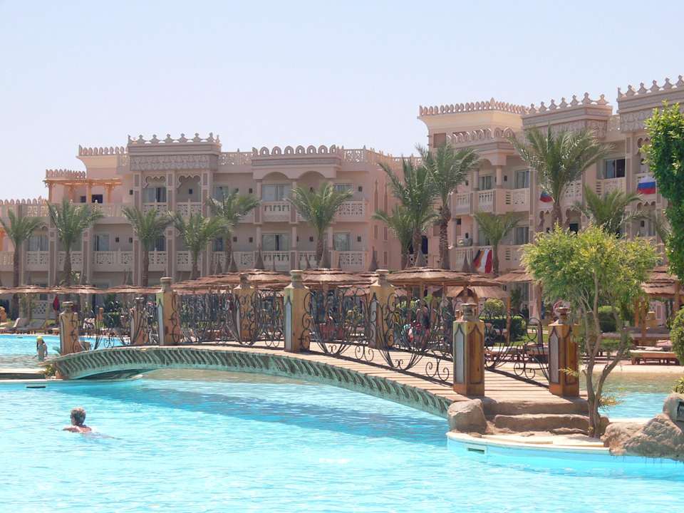 Rechte Seite Zimmer Pickalbatros Palace Resort