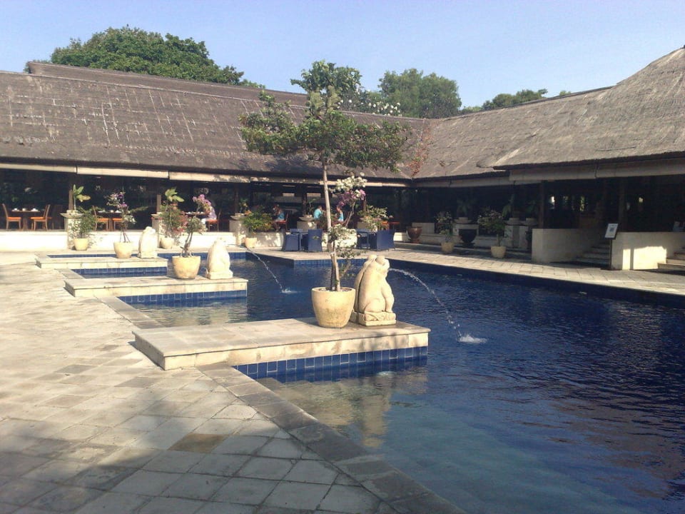Pool strandnähe Mercure Resort Sanur