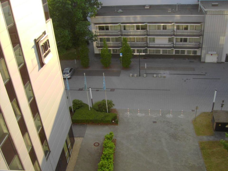 Blick von der Dachterrasse Hotel NH Oberhausen