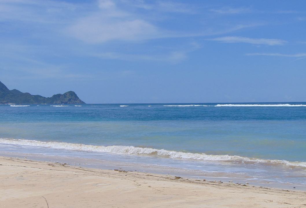 Strand Amber Lombok Beach Resort