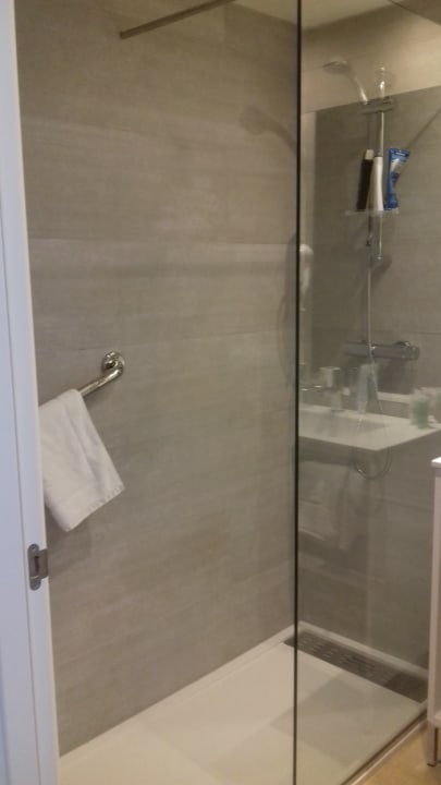 Zimmer HSM Regana - Adults Only