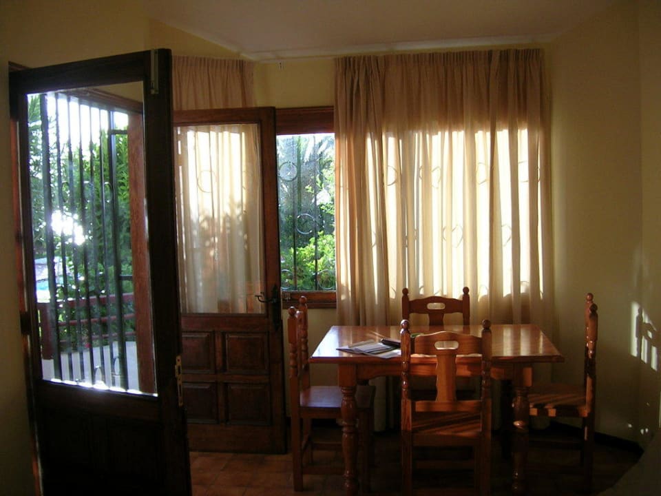 Wohnzimmer Apartments Reina Sol