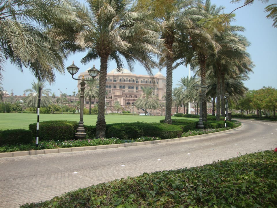 Außenansicht Emirates Palace Mandarin Oriental