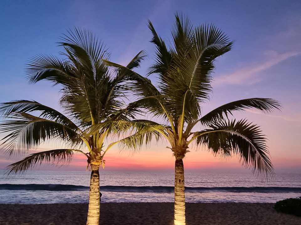 Strand Santhiya Phuket Natai Resort & Spa