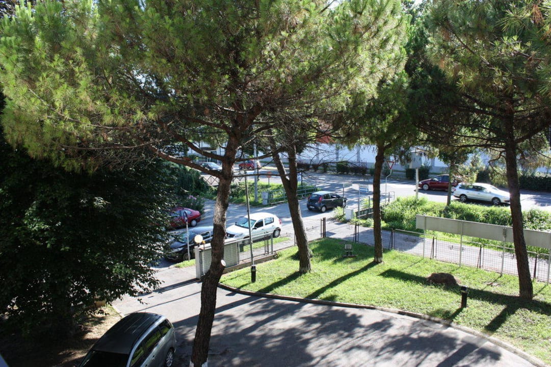 Von Balkon Club Hotel