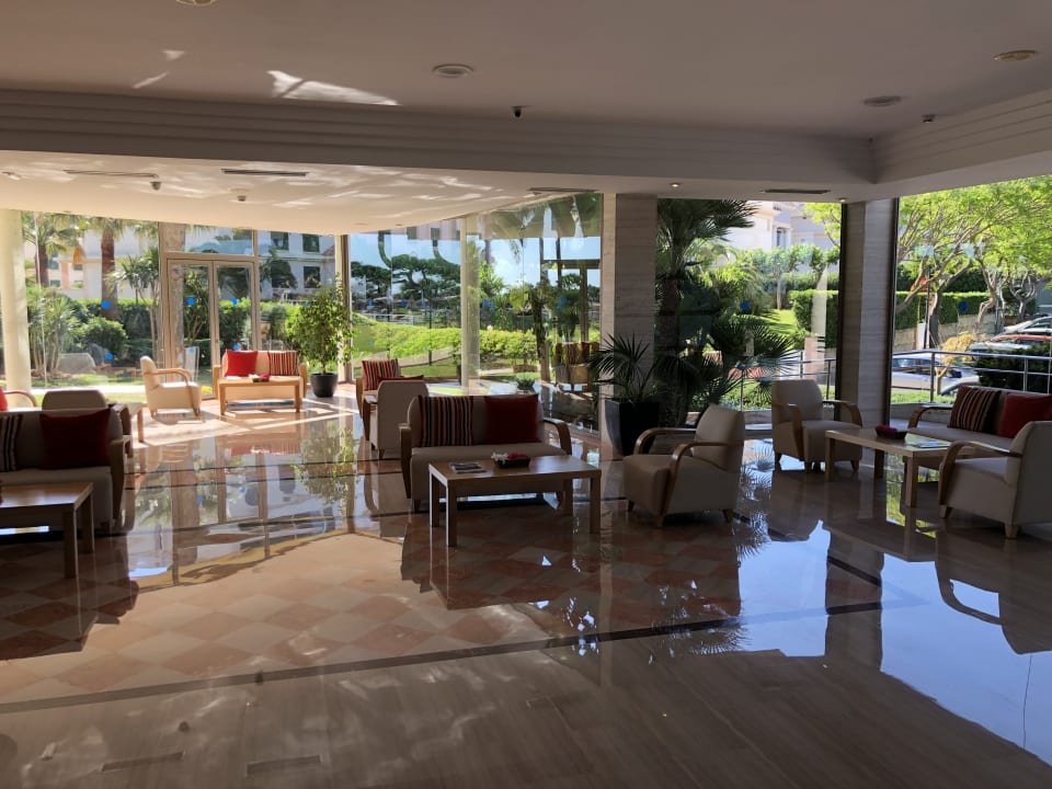 Lobby Grupotel Natura Playa