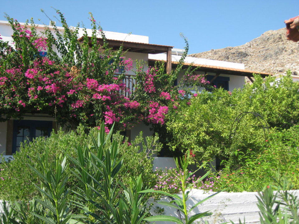 Blick auf die Zimmer Hotel Lindos Sun