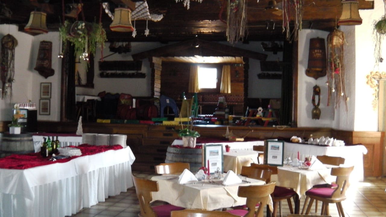 Saal Kaiserhotel Neuwirt & Nebenhäuser