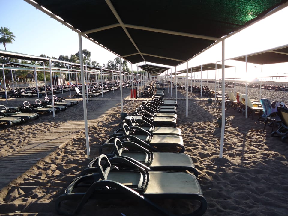 Liegen IC Hotels Santai Family Resort