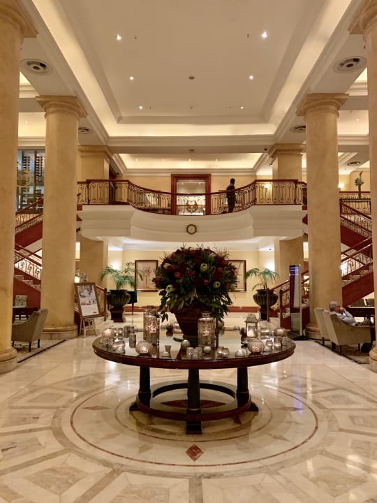 Lobby Hotel Southern Sun The Cullinan
