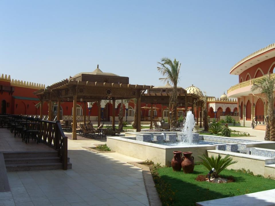 Innenhof Pickalbatros Alf Leila Wa Leila Resort - Neverland Hurghada