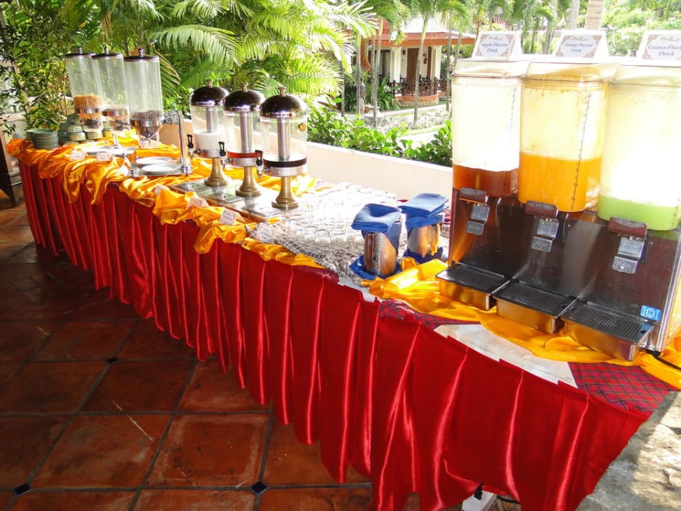 Frühstücksbuffet Santhiya Tree Koh Chang Resort