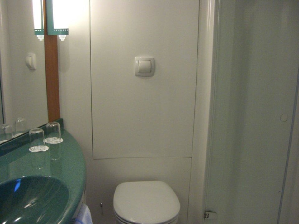 Bad B&B Hotel Frankfurt-Messe