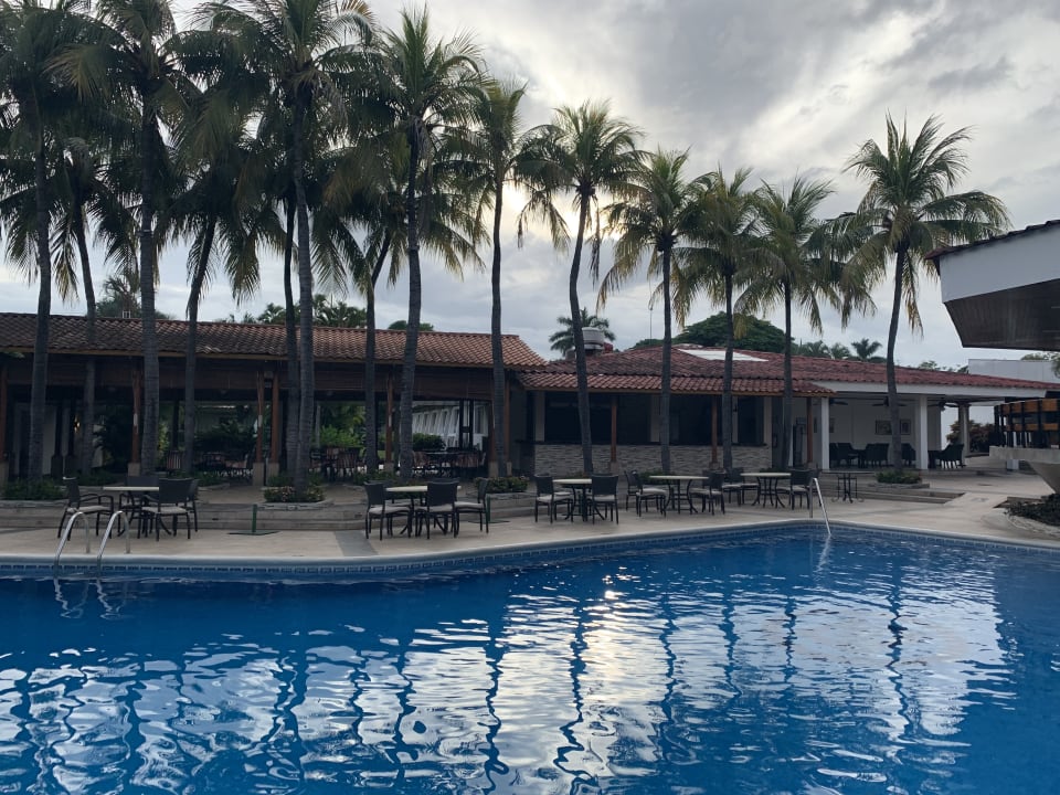 Pool Hotel Camino Real Managua