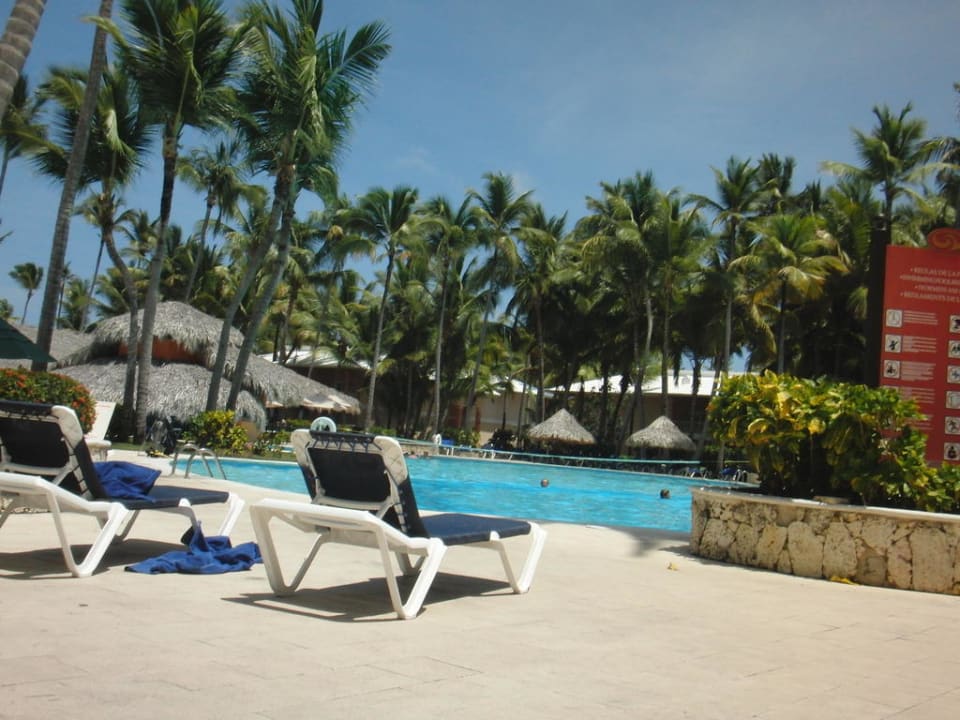 Pool Hotel Grand Palladium Palace Resort, Spa & Casino