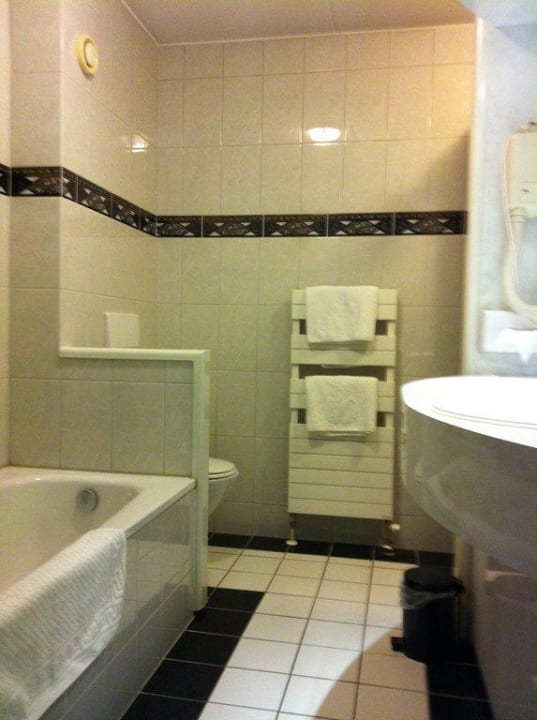 Badezimmer Fletcher Hotel-Restaurant De Broeierd-Enschede