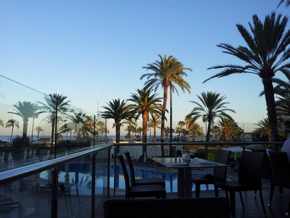 Blick von der Restaurantterrasse allsun Hotel Bahia del Este