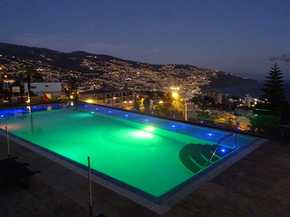 Pool Hotel Madeira Panoramico