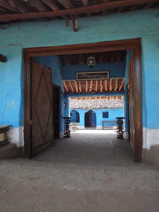 Eingang zum Hotel The Baagh Resort