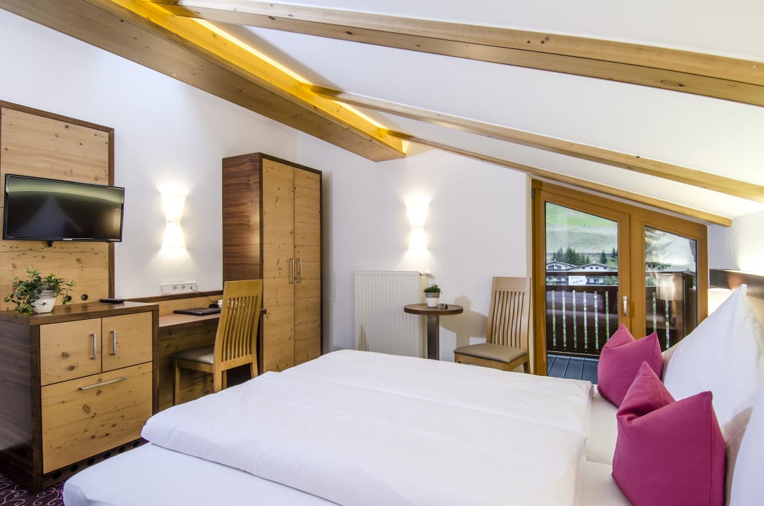 Zimmer Hotel Subretta