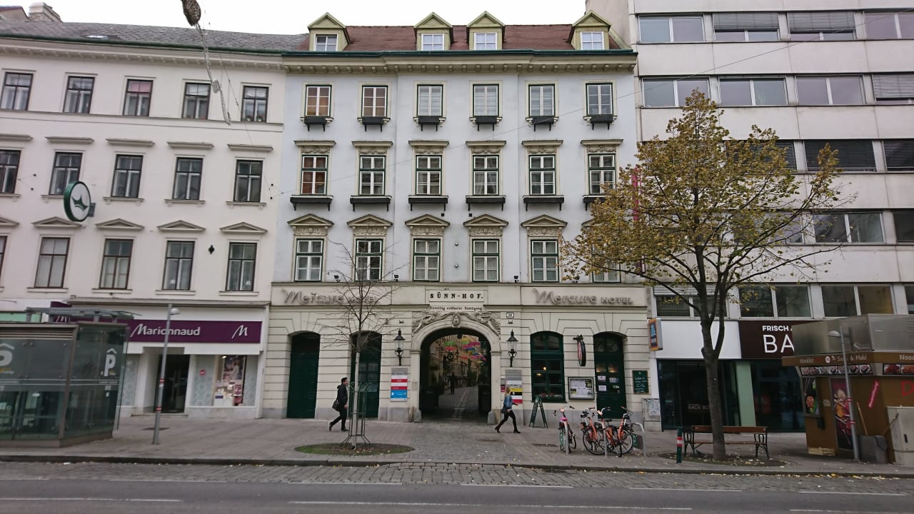 Außenansicht Mercure Grand Hotel Biedermeier