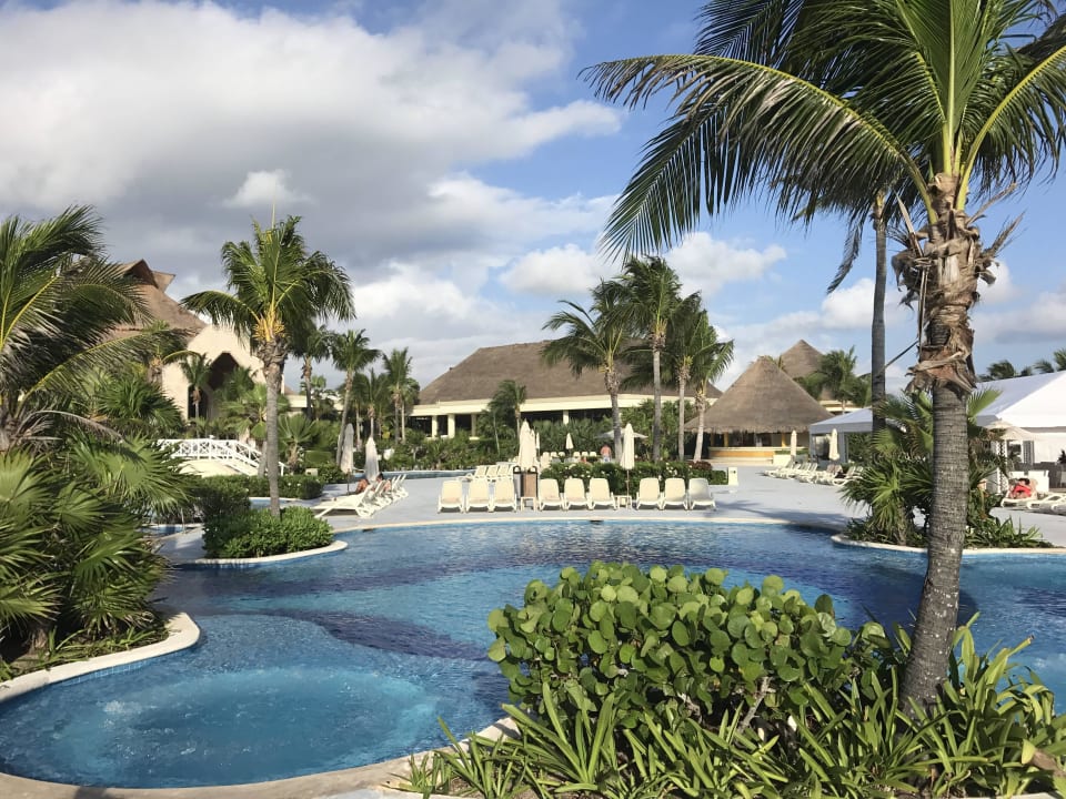 Poolanlage Bahia Principe Luxury Akumal