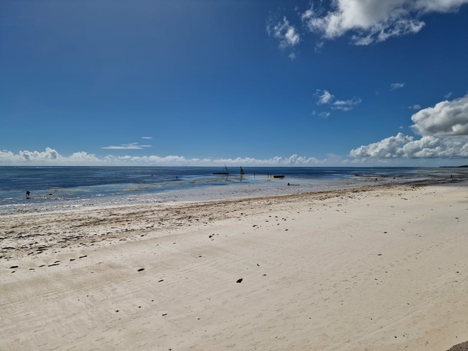 Strand Sultan Sands Island Resort & Spa