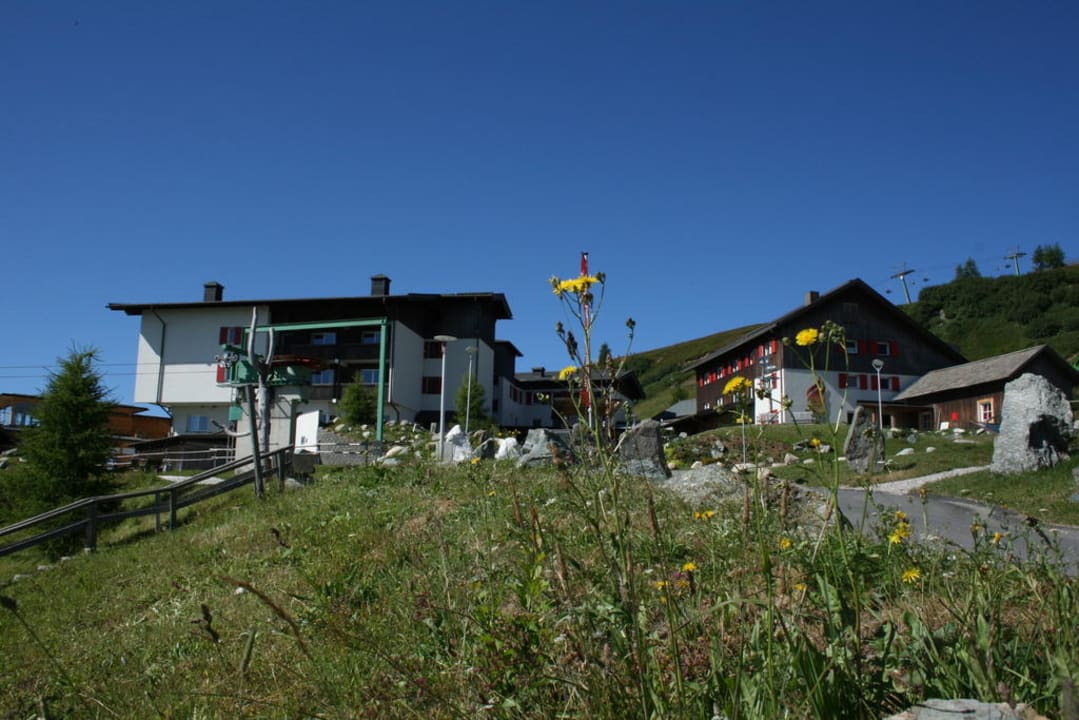 Zufahrt zum Hotel Mountain Resort Feuerberg