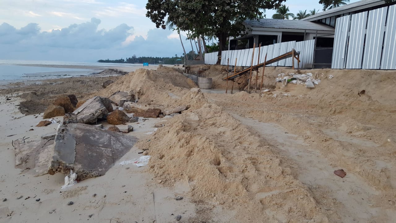 Strandbaustelle Tolani Resort Koh Samui
