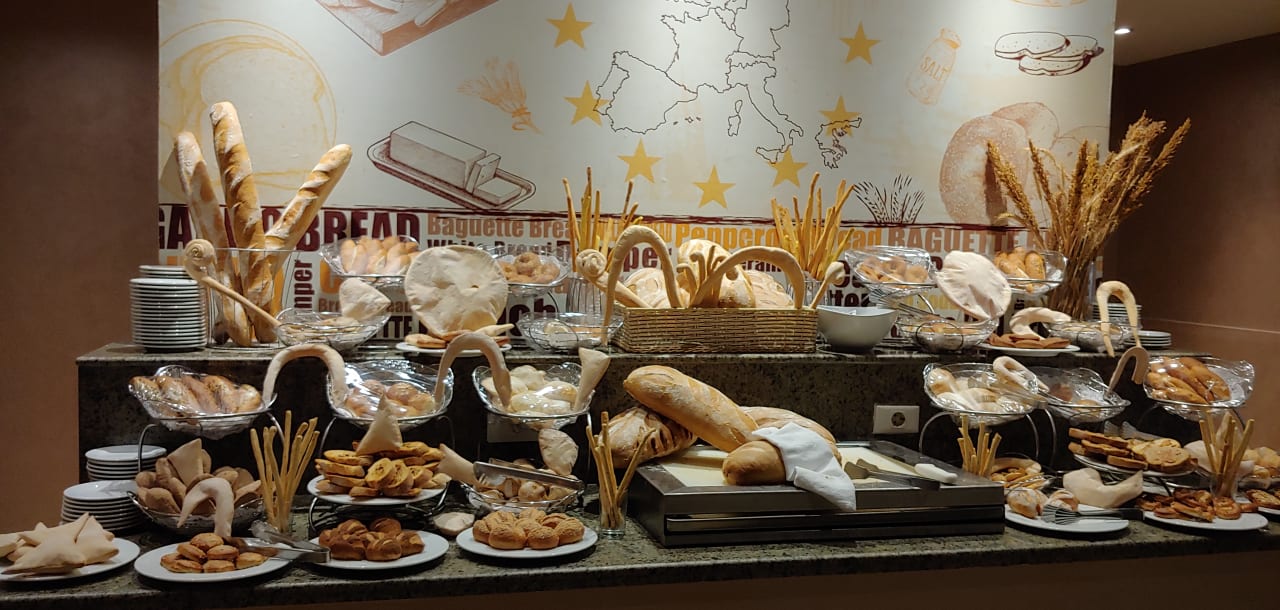 Gastro Three Corners Sea Beach Resort