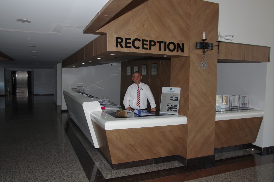 Lobby Side Aquamarin Resort & Spa