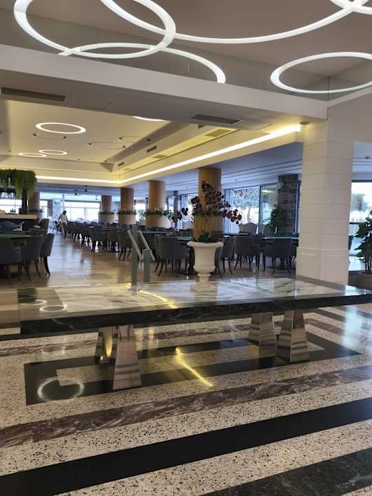 Gastro Arina Beach Resort