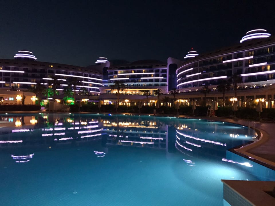 Pool Sueno Hotels Deluxe Belek