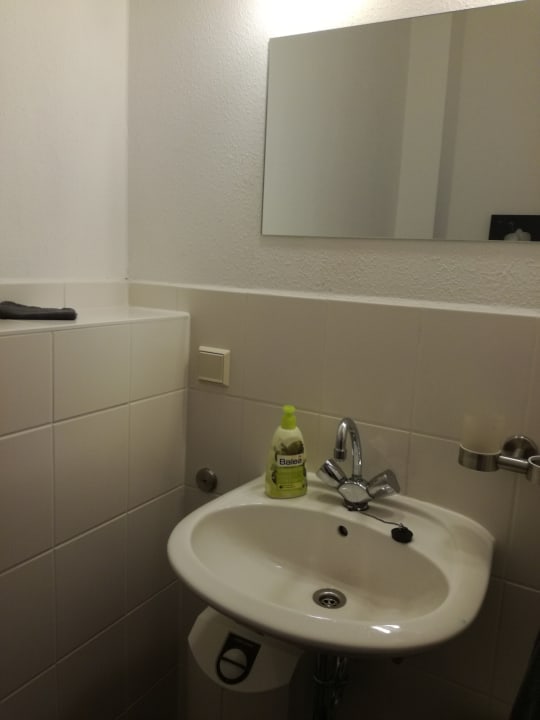 Zimmer Pension Gleis 7