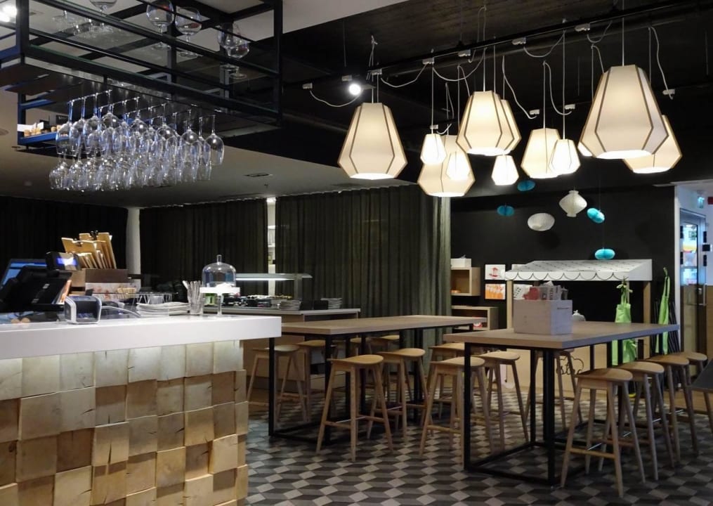 Bar Hotel Cumulus Meilahti